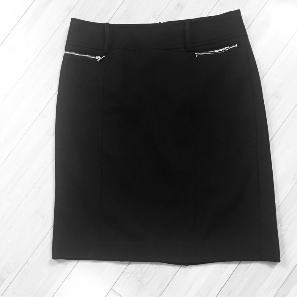 NWOT Axcess lined work career straight skirt